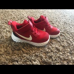 BRAND NEW  Toddler Nike sneakers.